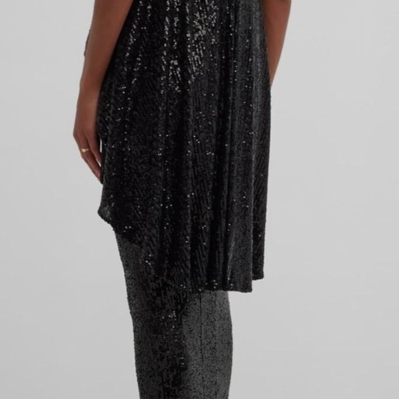 NERVI Gwenda Sequin Ruffle Maxi Dress - Picture 6 of 8